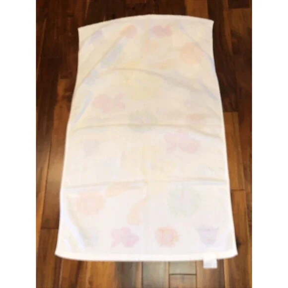 Vintage Tweety Bird Bath Beach Towel 2001 Warner Bros Tweetie - Picture 4 of 4